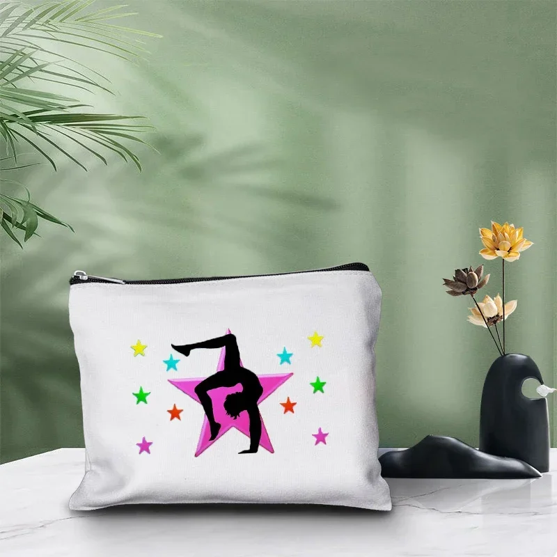 I Love Gymnastics Zipper Pouch - Beauty Kiss Makeup 评论和价格