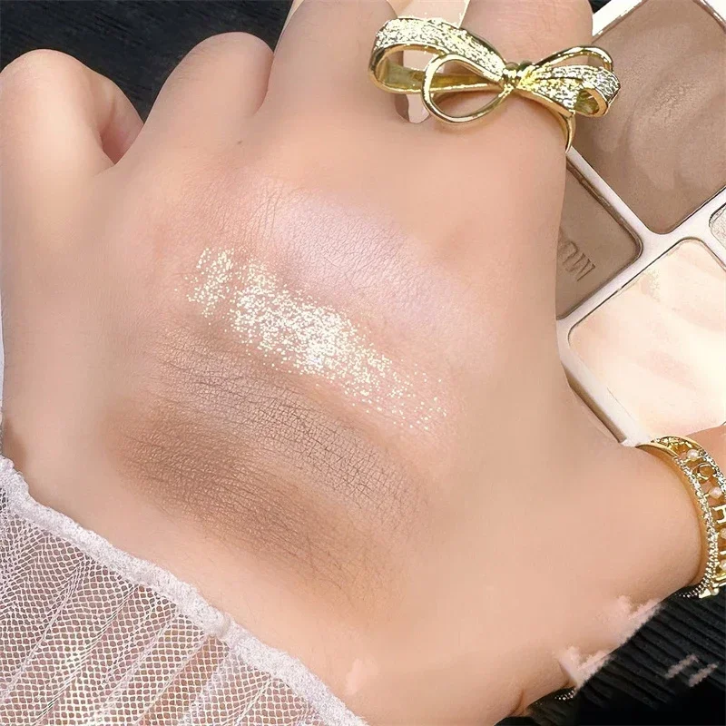 Three-dimensional Facial Four- - Highlighter Bronzer Palette 评论和价格