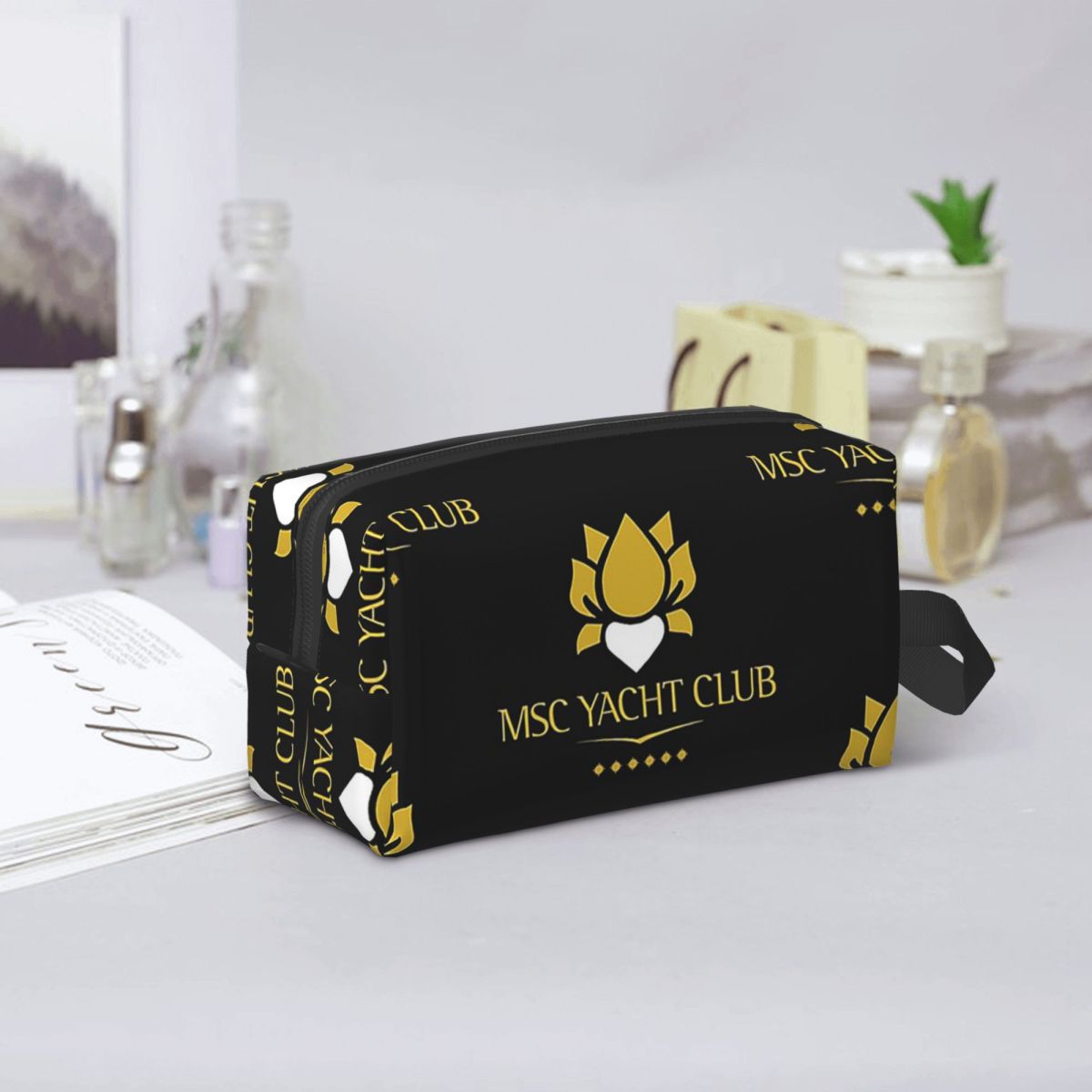 MSC Yacht Club Logo Design Cap - Beauty Makeup Logo Design 评论和价格