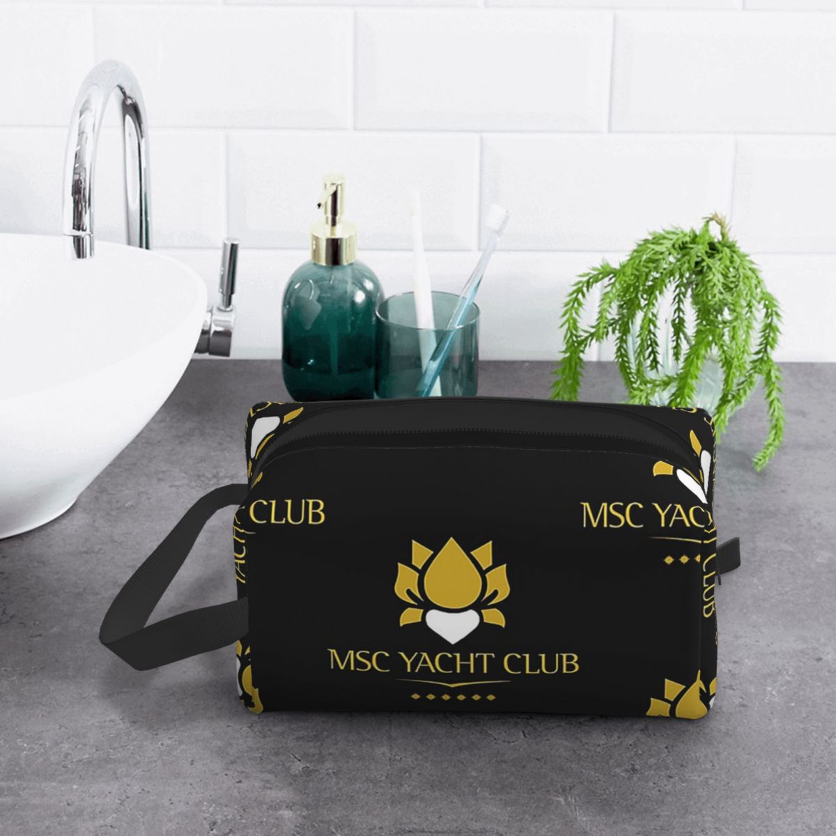 MSC Yacht Club Logo Design Cap - Beauty Makeup Logo Design 评论和价格