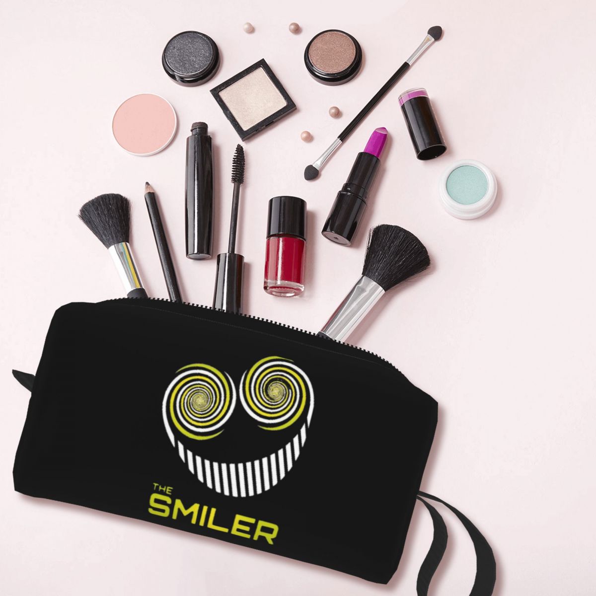 The Smiler Alton Towers Merch  - Beauty Makeup Uk 评论和价格