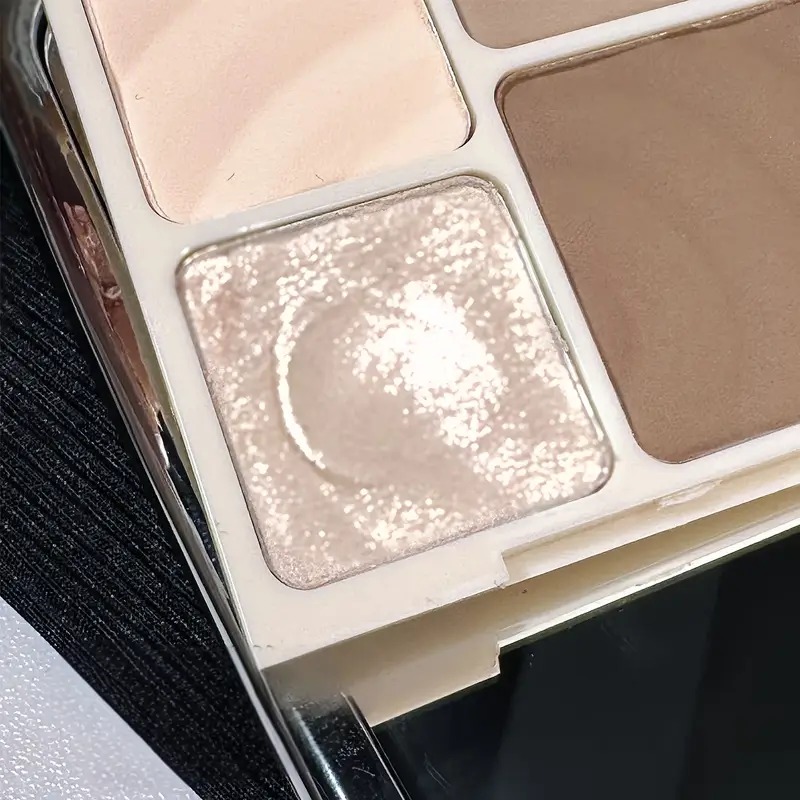 Four Colors Highlighting & Con - Highlighter Bronzer Palette 评论和价格